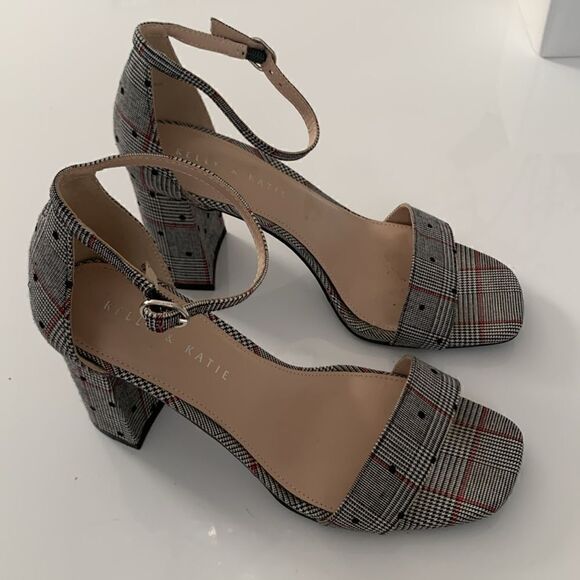 Kelly&Katie Heeled Sandals Size 8 - Picture 3 of 13